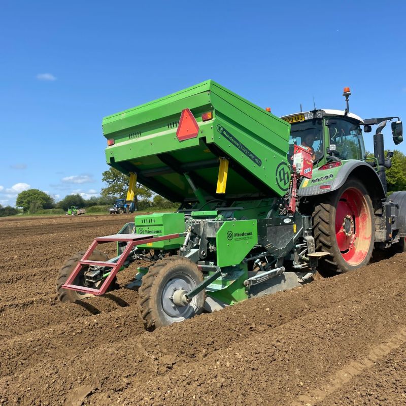 18500627-0231-4cec-a580-0b178d3e0735